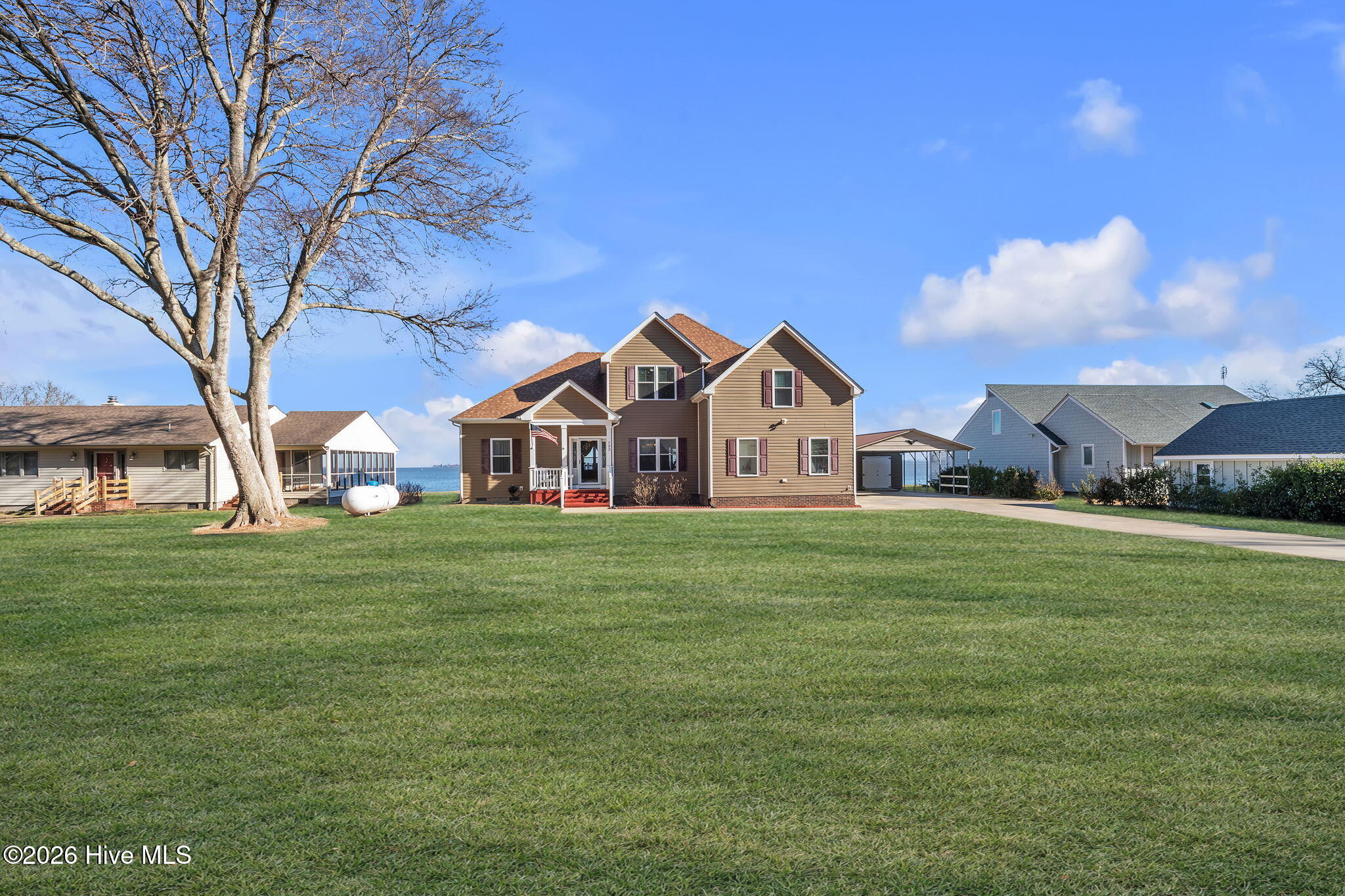 132 Romm Point Currituck, NC 27929 - Photo 4 of 59 Gorgeous Water Front