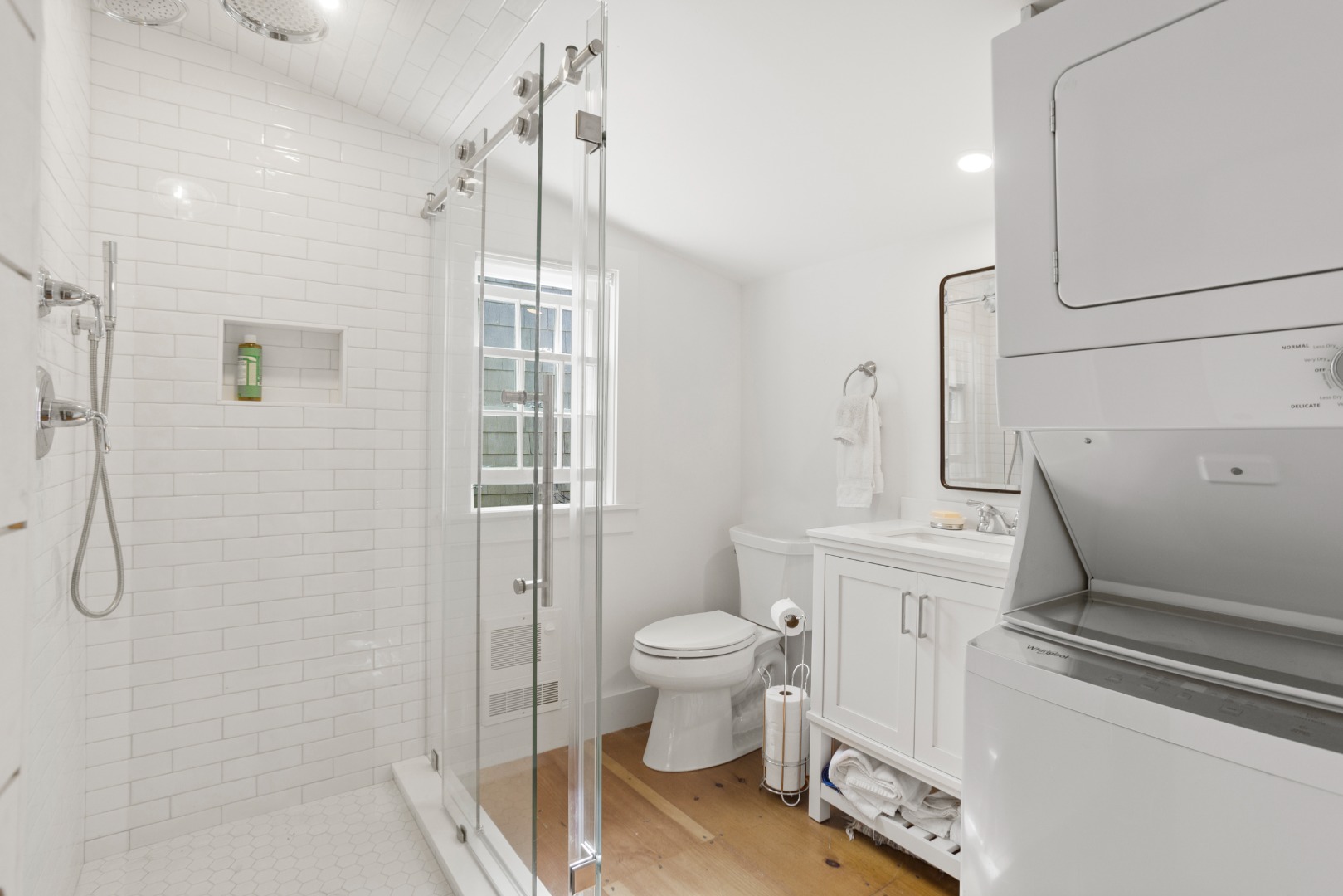 5 Bank Street Nantucket, MA 02554 - Photo 12 of 17 Gallery Image 12