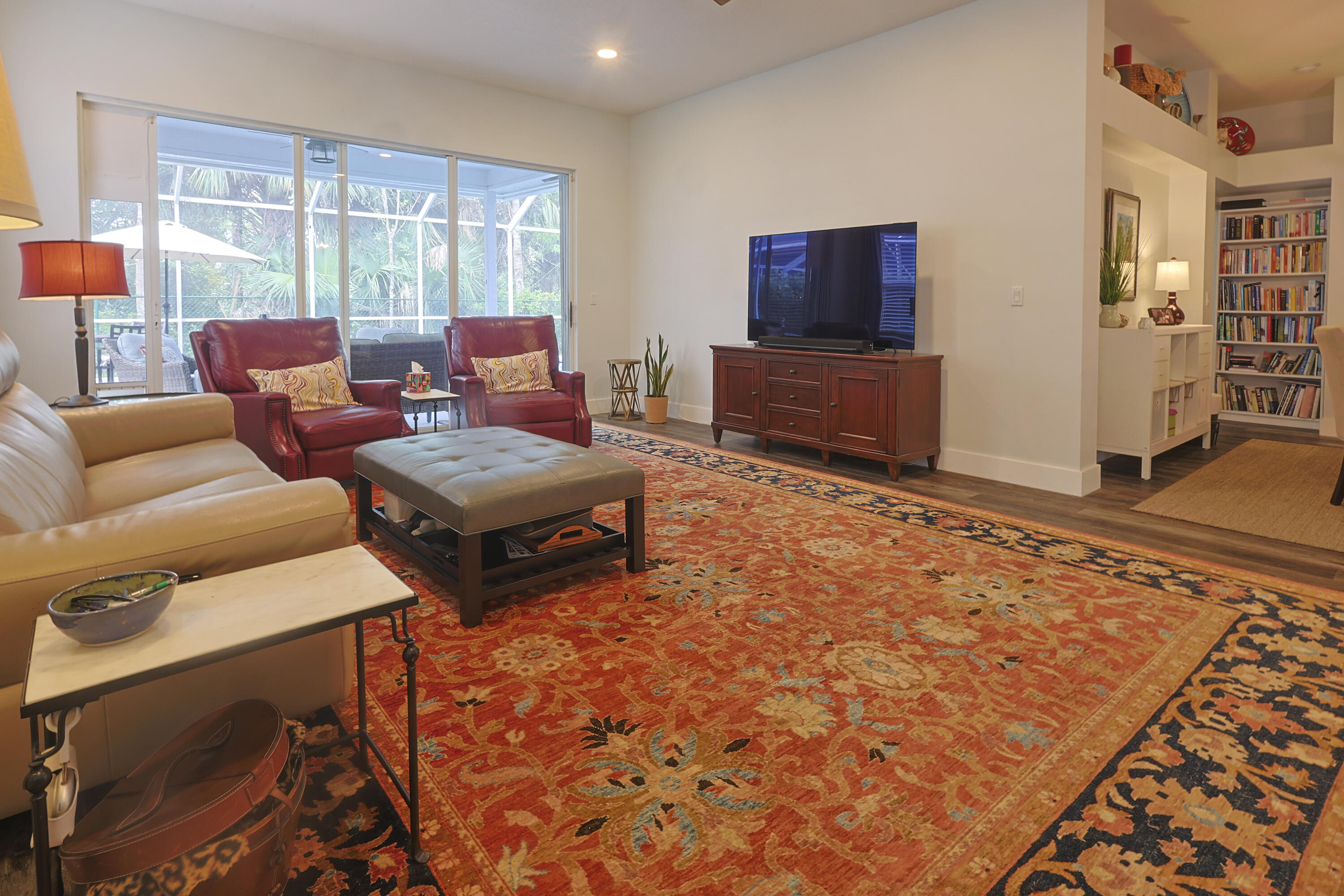 7205 Southeast Seagate Lane Stuart, FL 34997 - Photo 4 of 30 Living Room