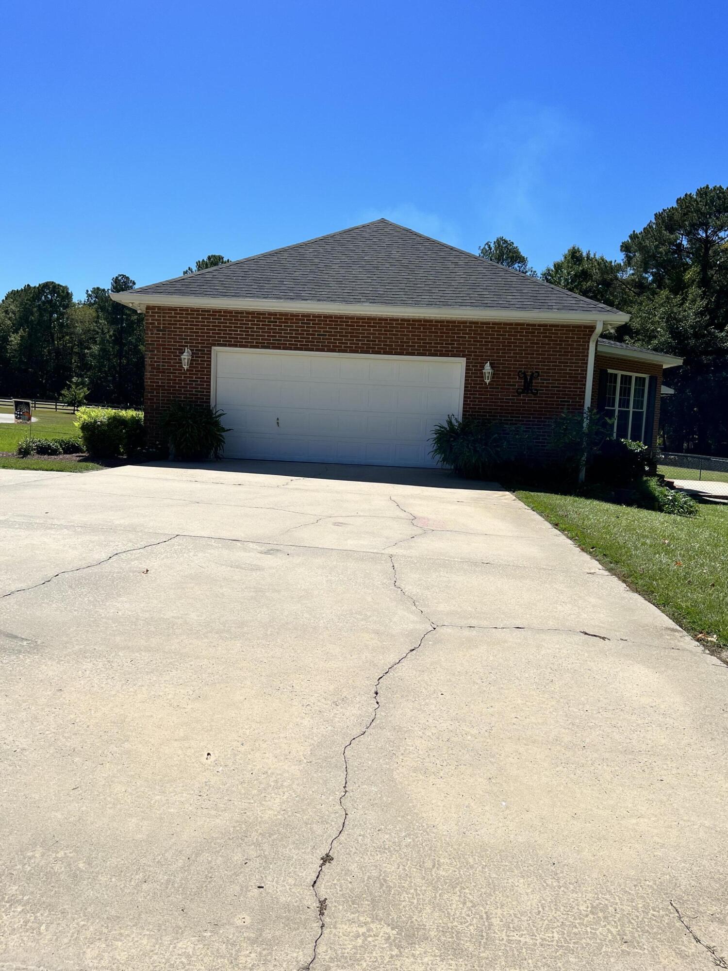 1443 Old Salem Road Thomson, GA 30824 - Photo 31 of 46 Two car garage