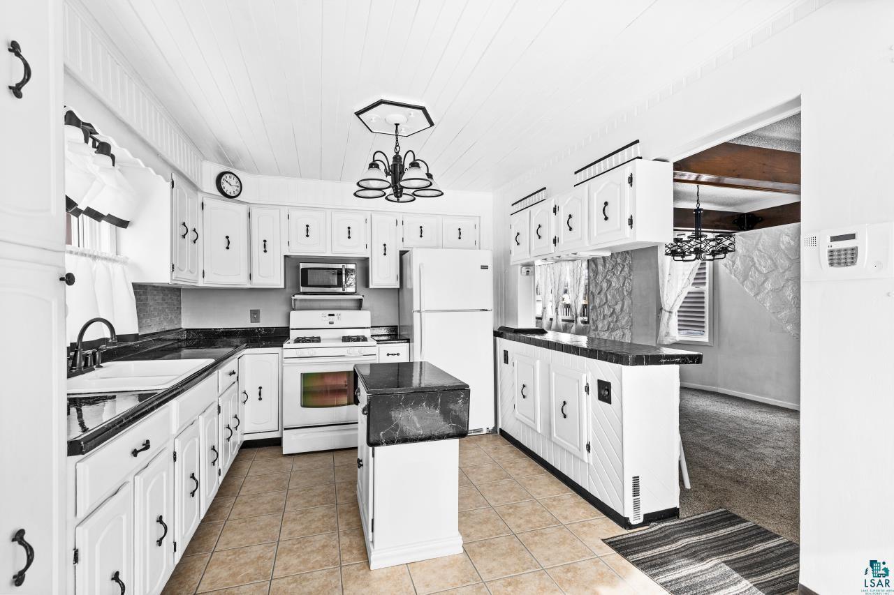 4128 West 4th Street Duluth, MN 55807 - Photo 20 of 43