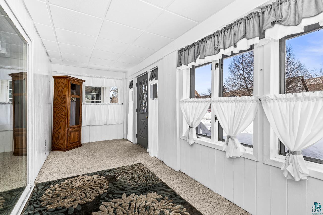 4128 West 4th Street Duluth, MN 55807 - Photo 4 of 43