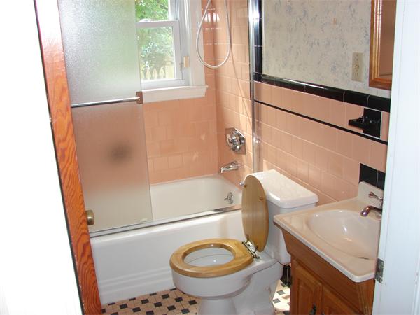 6 Oak Ridge Road Lynn, MA 01904 - Photo 8 of 16 Gallery Image 8