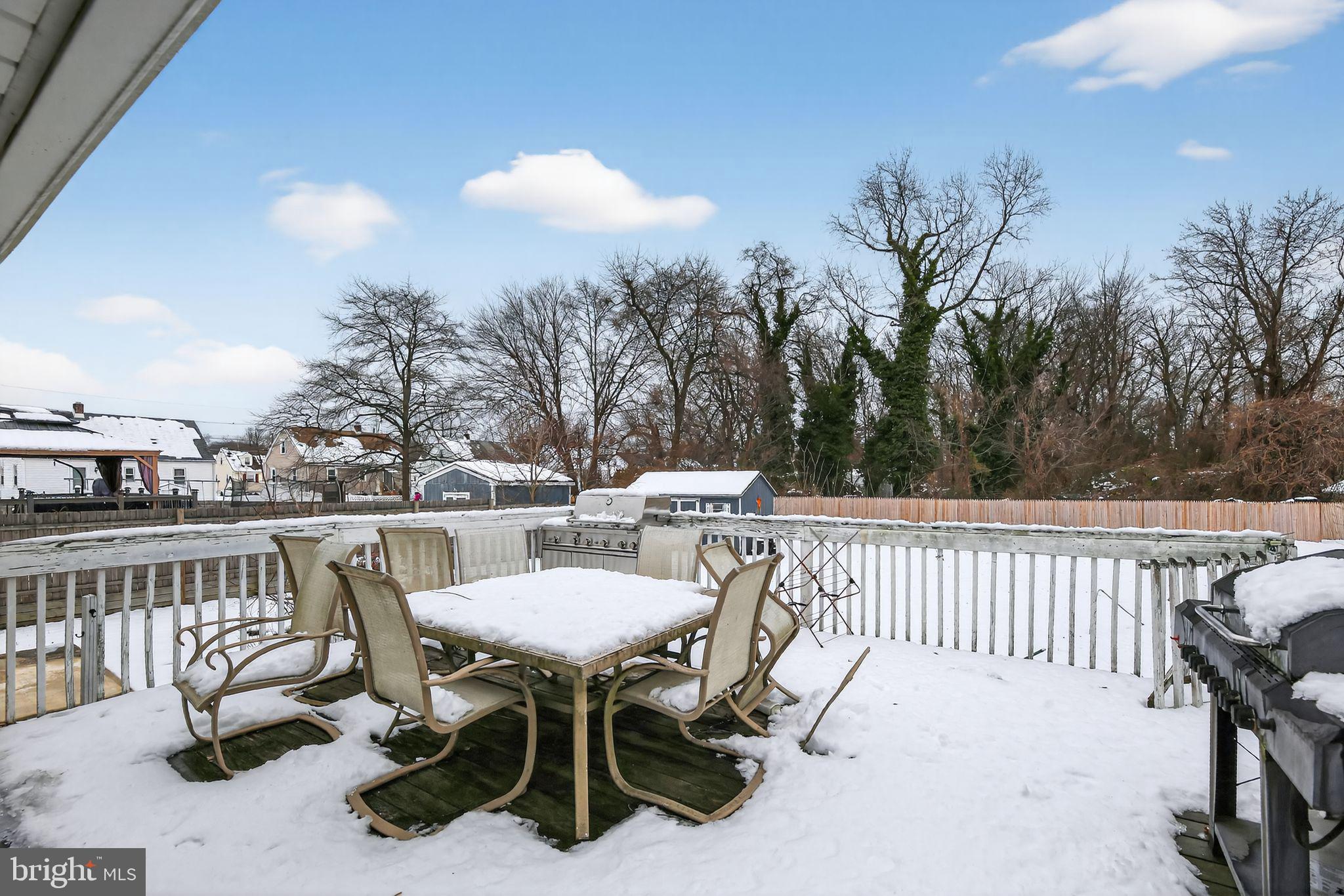 308 Smith Lane Runnemede, NJ 08078 - Photo 28 of 32 a view of balcony with furniture and a table