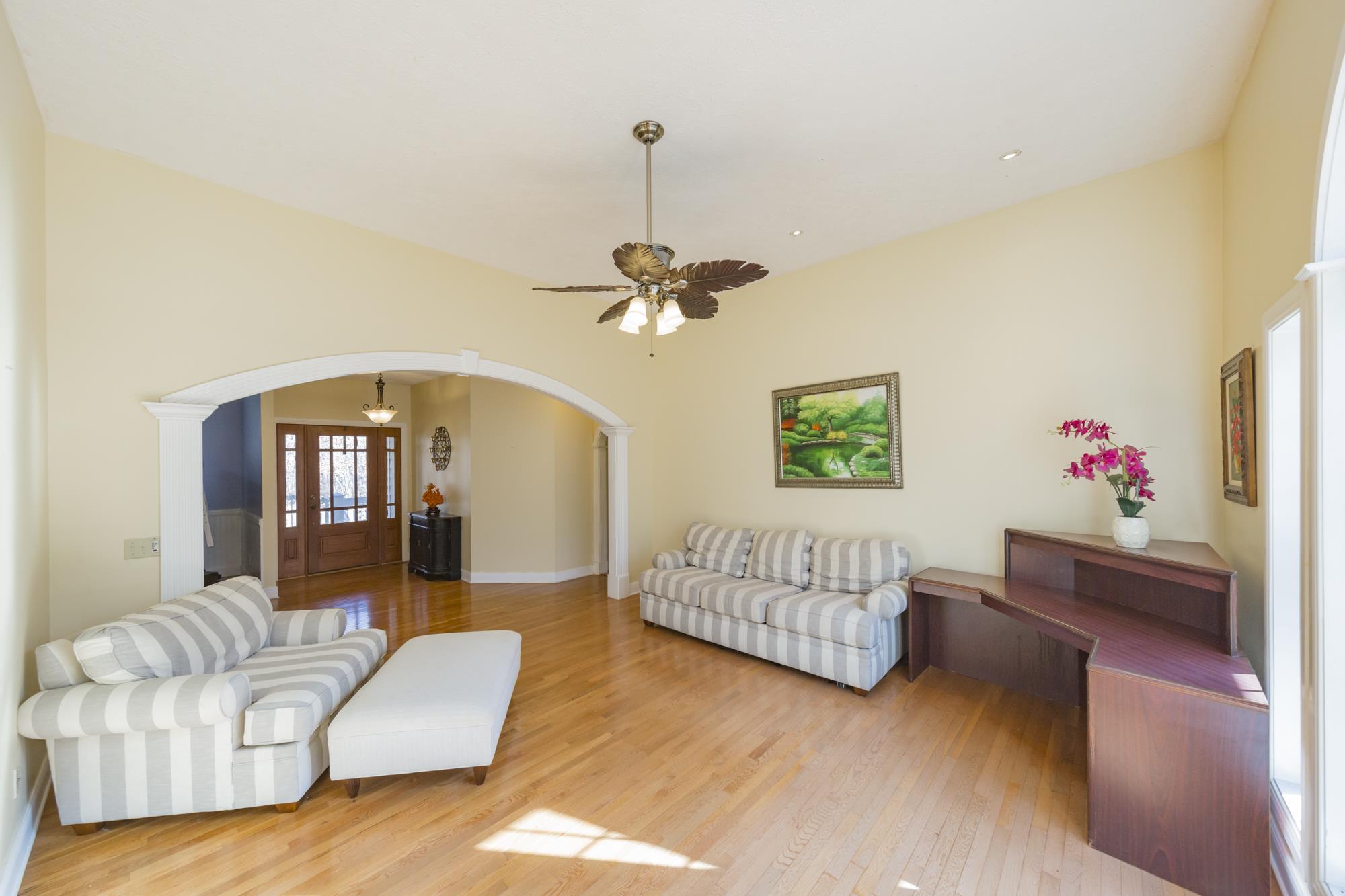 316 Ridgewood Drive Manchester, TN 37355 - Photo 5 of 30 Gallery Image 5