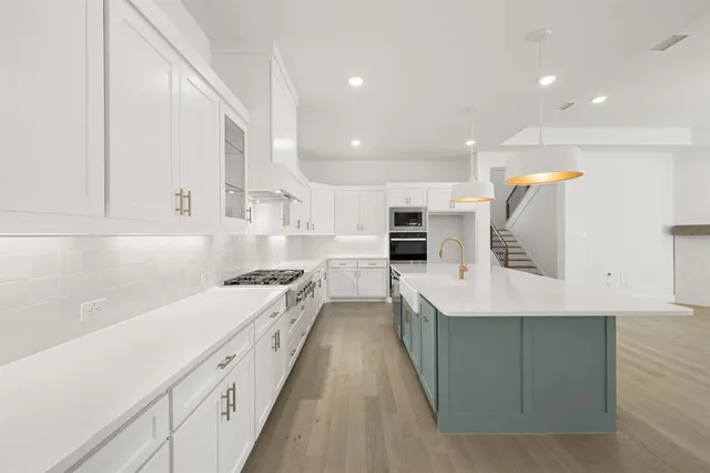 $824,990 | 14465 Overlook Park Drive, Fort Worth, TX 76008