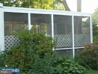 3888 Shelley Road Huntingdon Valley, PA 19006 - Photo 3 of 12 Exterior Back