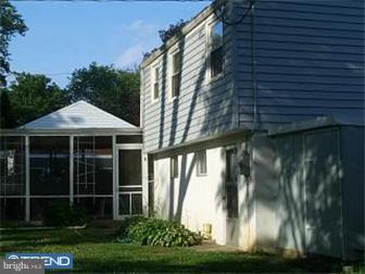 3888 Shelley Road Huntingdon Valley, PA 19006 - Photo 5 of 12 Exterior Back