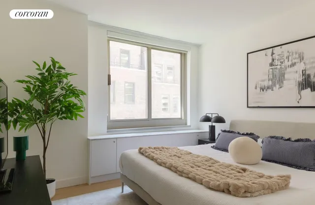 $990,000 | 234 East 46th Street, Unit 705 | Midtown East