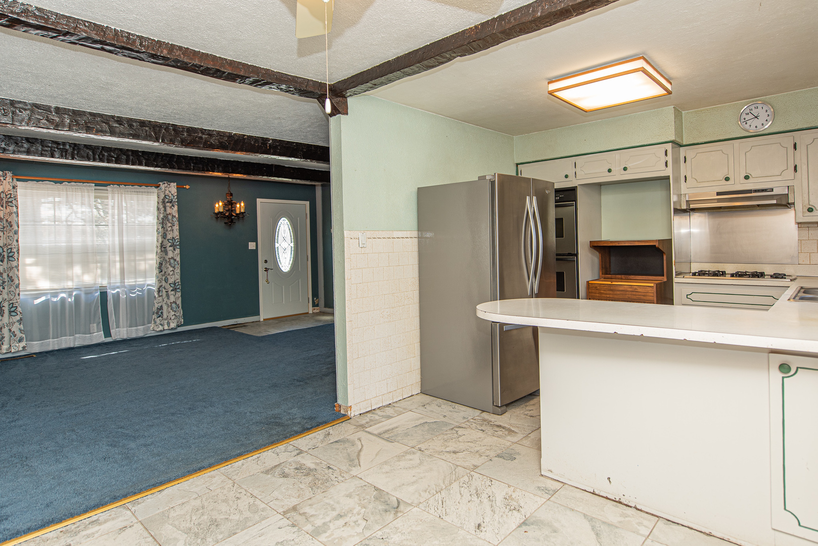 528 Redwood Road Bolingbrook, IL 60440 - Photo 5 of 24