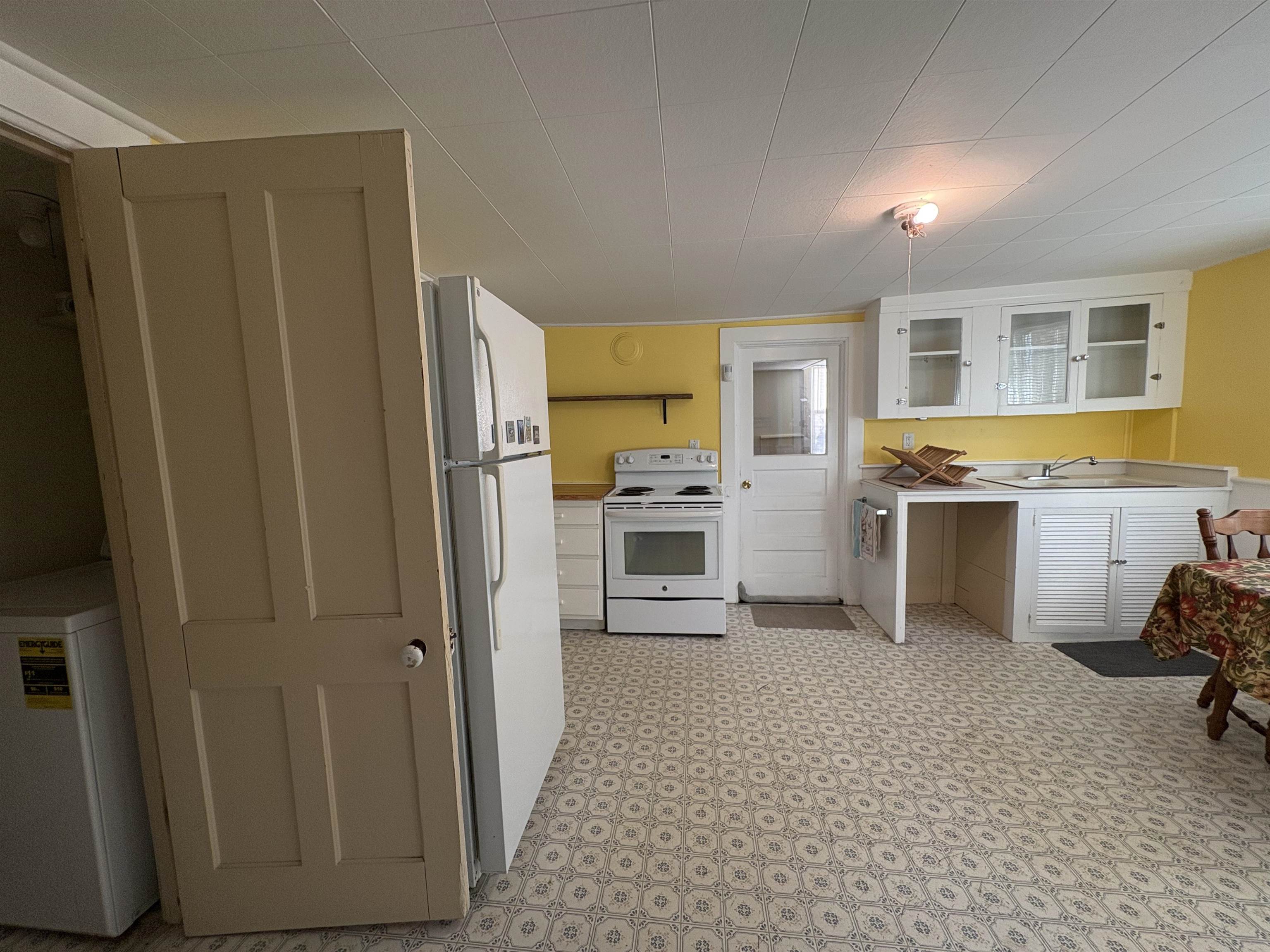 477 Myers Road Shaftsbury, VT 05262 - Photo 4 of 19