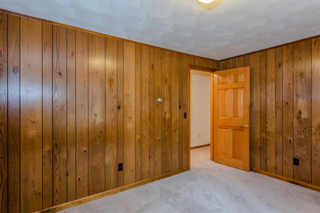 49 Hillsdale Road Richmond, RI 02892 - Photo 18 of 44 Gallery Image 18
