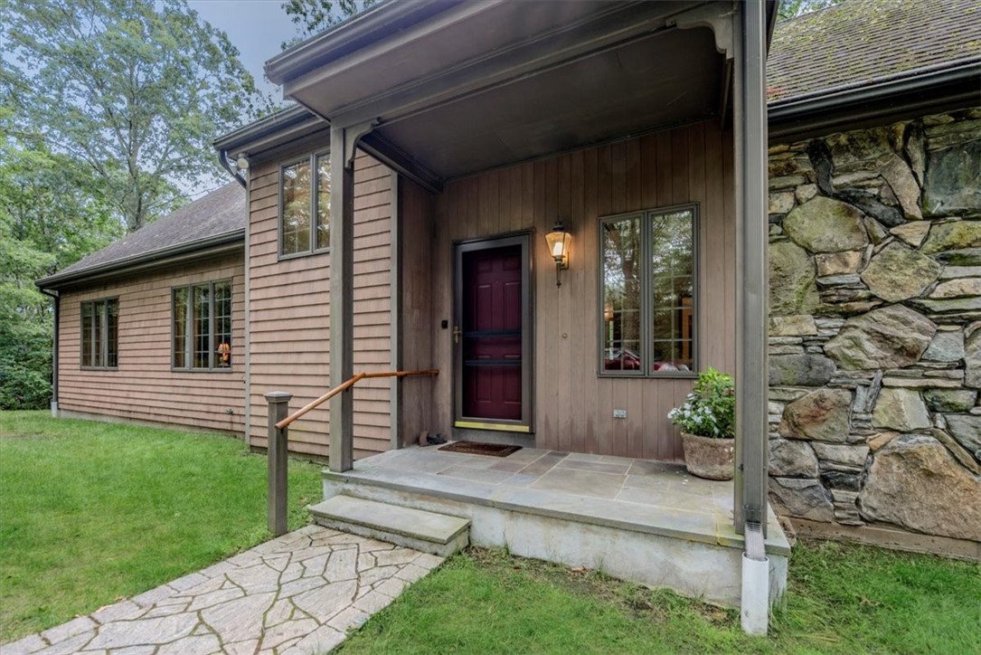 49 Hillsdale Road Richmond, RI 02892 - Photo 3 of 44 Gallery Image 3
