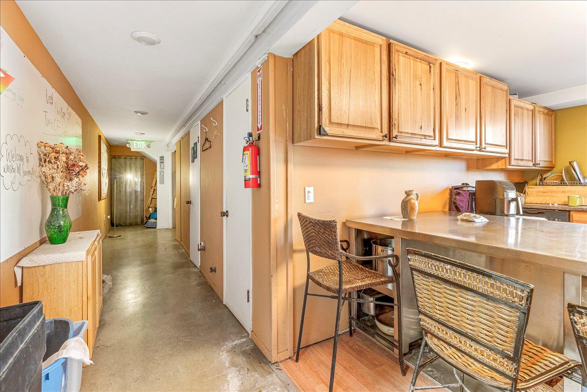 371 Calabasas Road Watsonville, CA 95076 - Photo 15 of 66