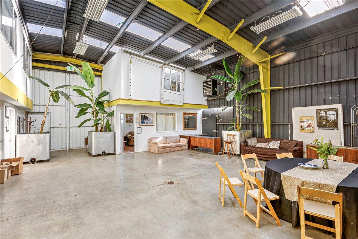 371 Calabasas Road Watsonville, CA 95076 - Photo 19 of 66