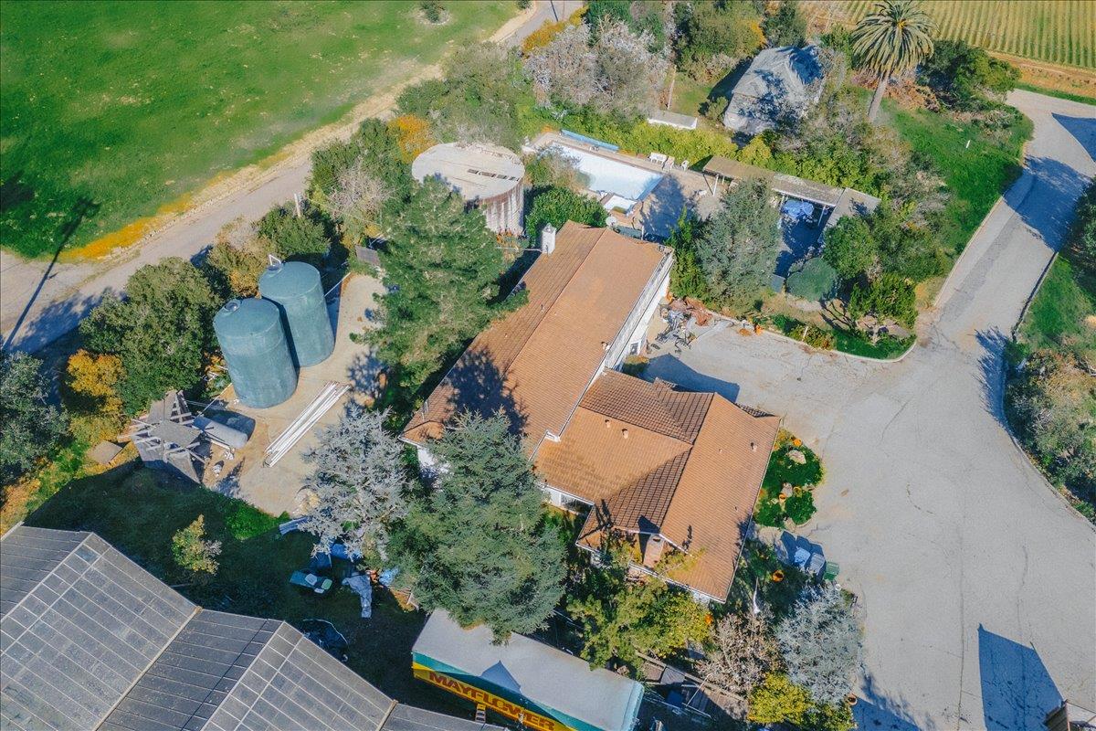 371 Calabasas Road Watsonville, CA 95076 - Photo 45 of 66