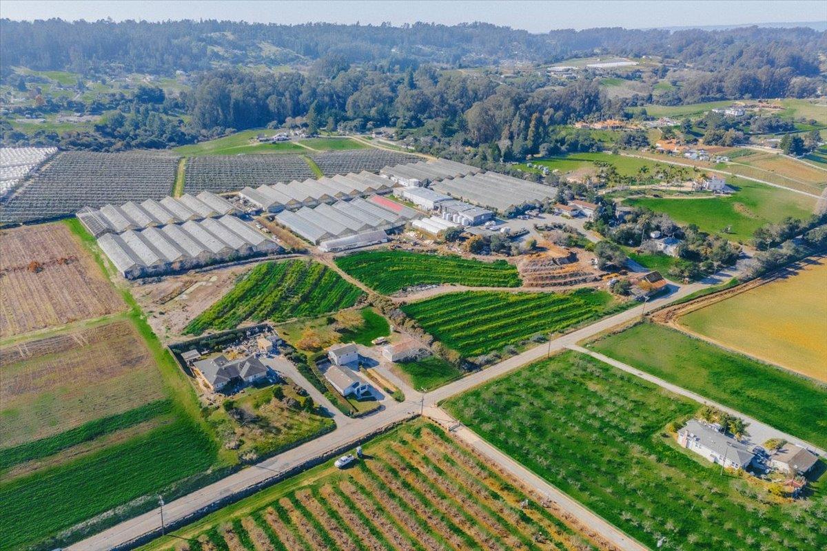 371 Calabasas Road Watsonville, CA 95076 - Photo 64 of 66