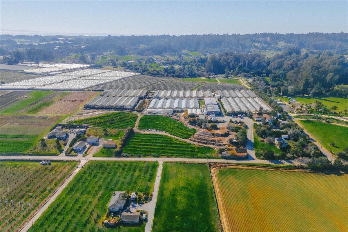 371 Calabasas Road Watsonville, CA 95076 - Photo 65 of 66