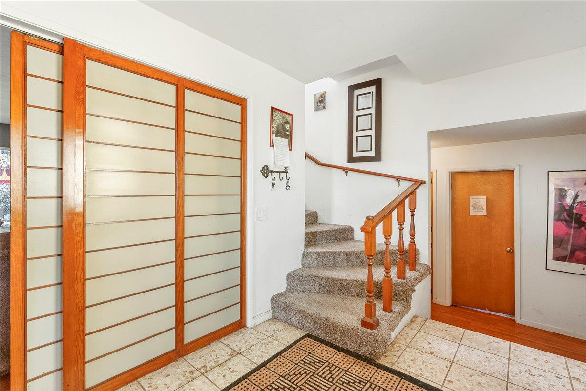 371 Calabasas Road Watsonville, CA 95076 - Photo 8 of 66