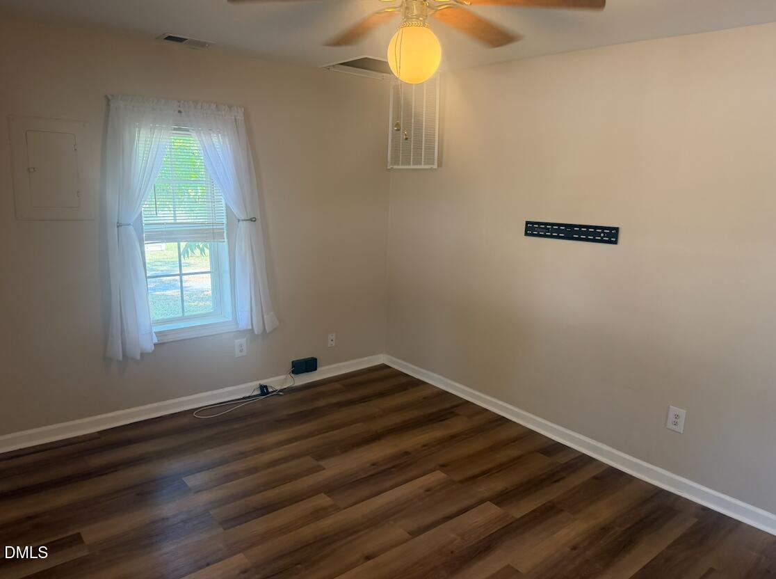265 Iris Bryant Road Erwin, NC 28339 - Photo 5 of 9