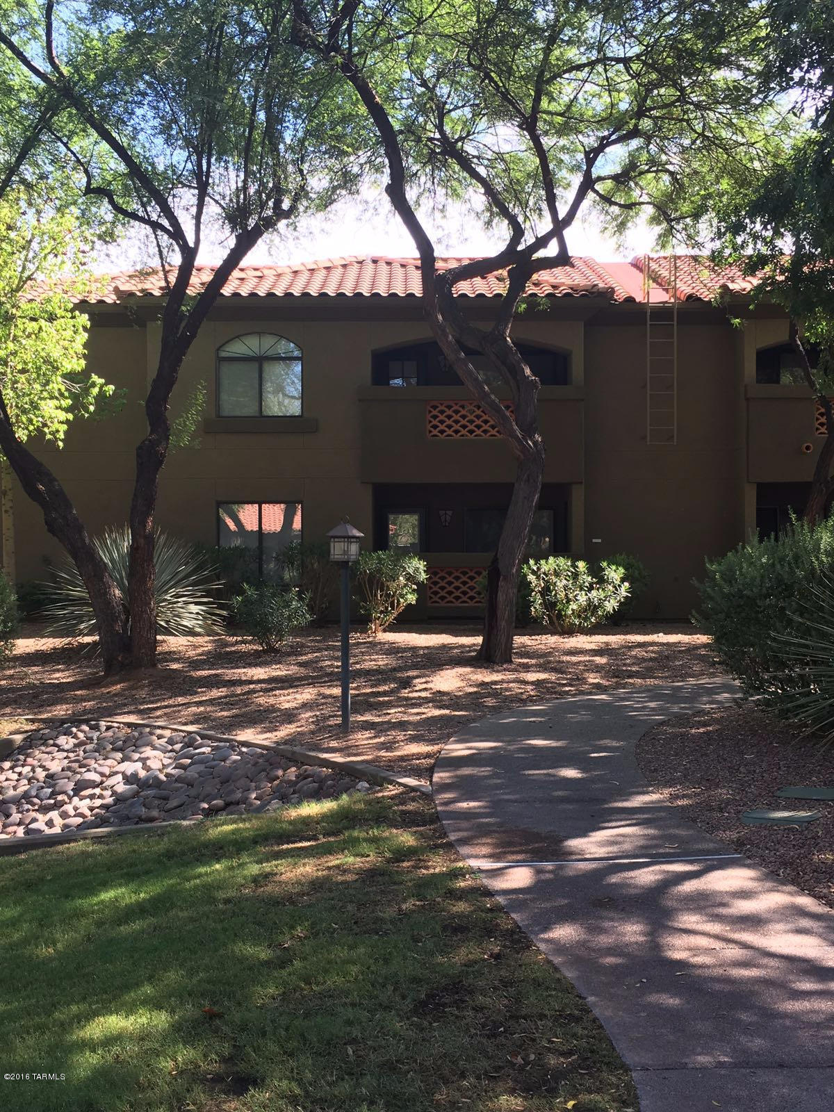5751 North Kolb Road, Unit 24202 Tucson, AZ 85750 - Photo 3 of 38