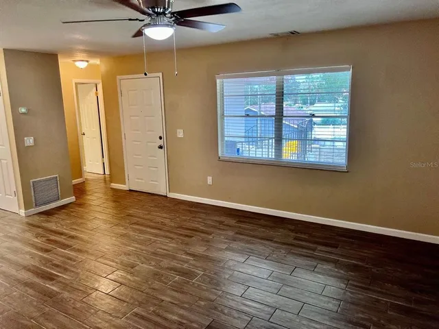 $1,650 | 162 Windtree Lane, Unit 204, Winter Garden, FL 34787