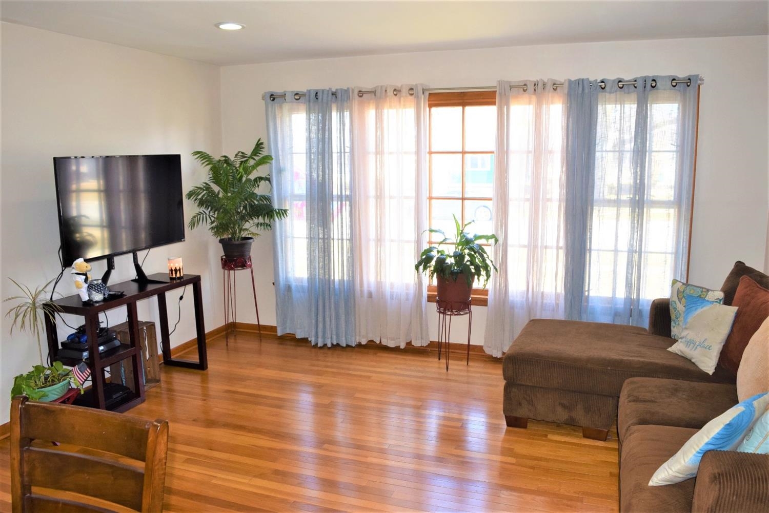 7946 Monroe Avenue Munster, IN 46321 - Photo 14 of 32 1500x1001