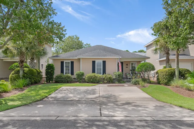 $2,400 | 154 Christian Drive, Santa Rosa Beach, FL 32459