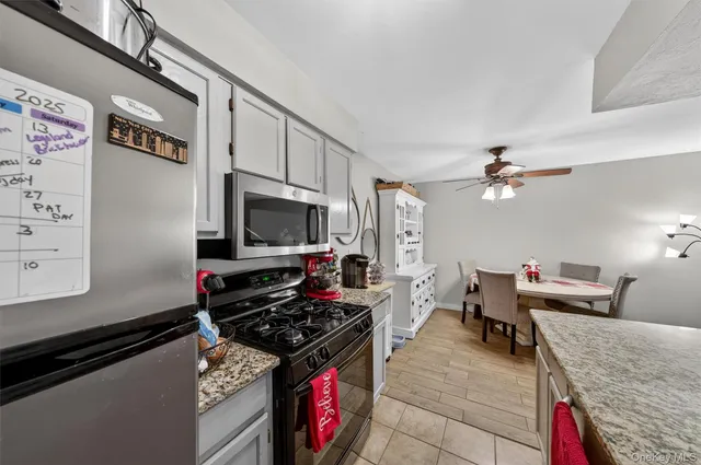 $2,900 | 74 Homestead Vil Drive, Warwick, NY 10990