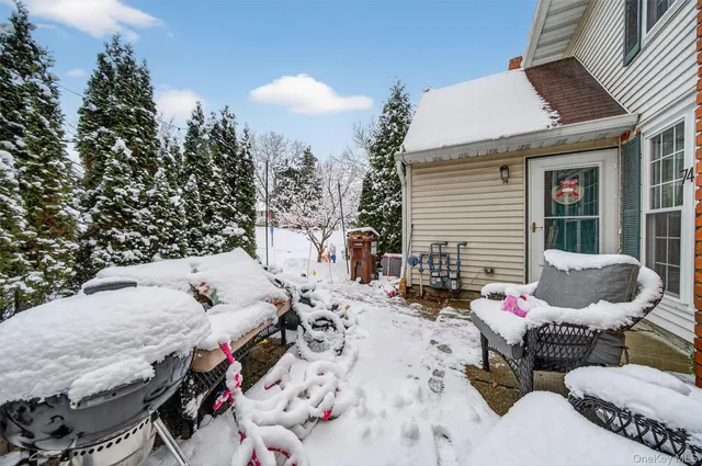 $2,900 | 74 Homestead Vil Drive, Warwick, NY 10990