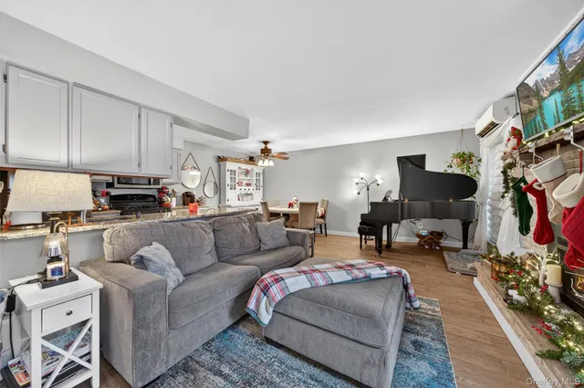 $2,900 | 74 Homestead Vil Drive, Warwick, NY 10990