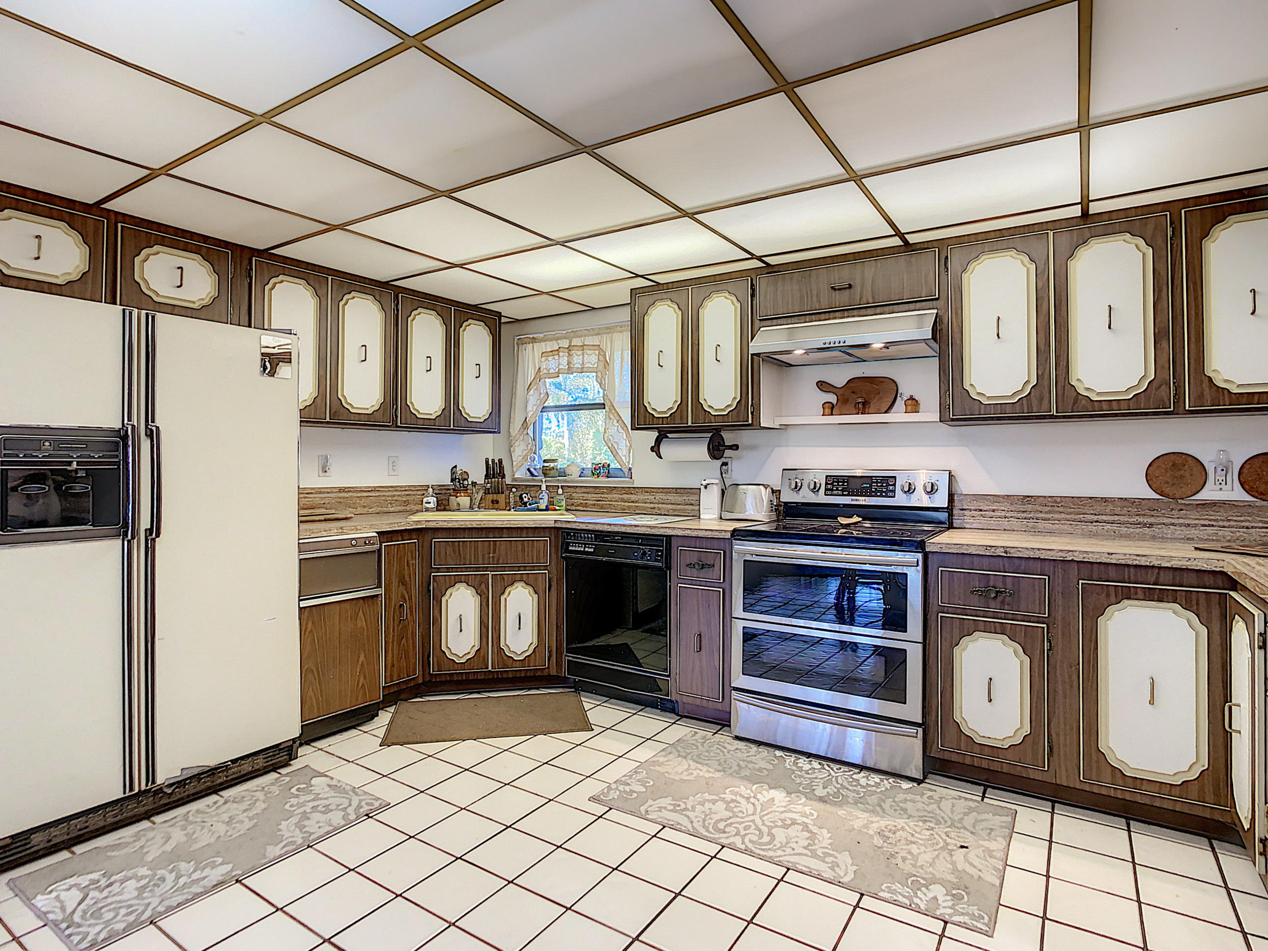 1520 Northwest Britt Road Stuart, FL 34994 - Photo 11 of 39 Kitchen