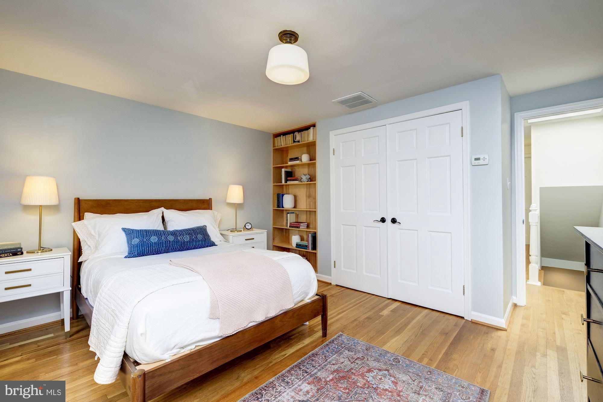 244 9th Street Southeast Washington, DC 20003 - Photo 14 of 28