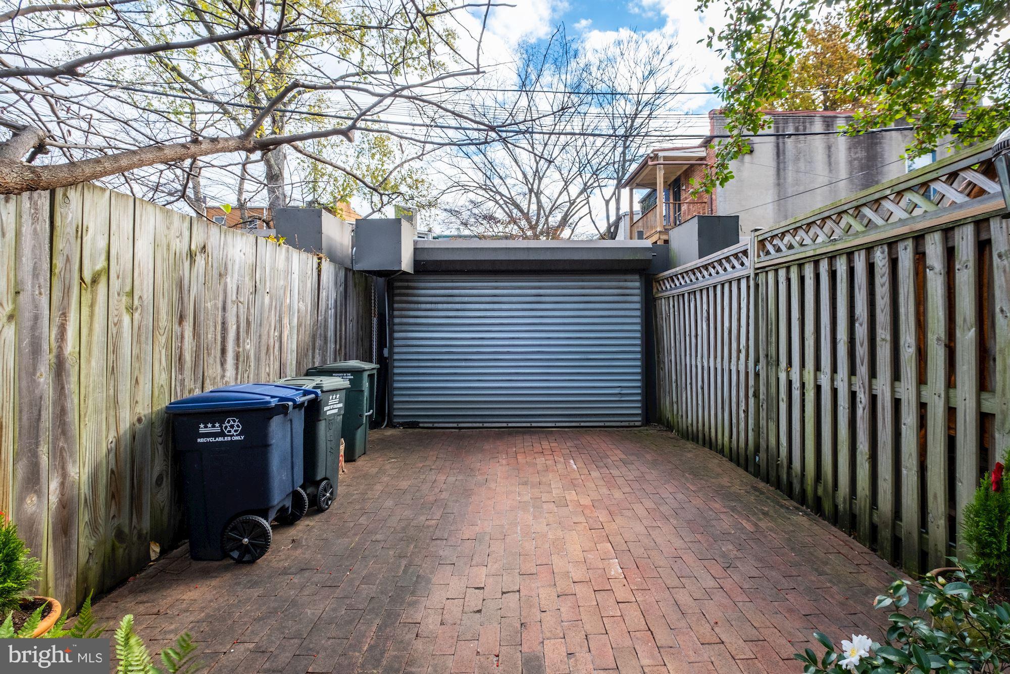 244 9th Street Southeast Washington, DC 20003 - Photo 27 of 28