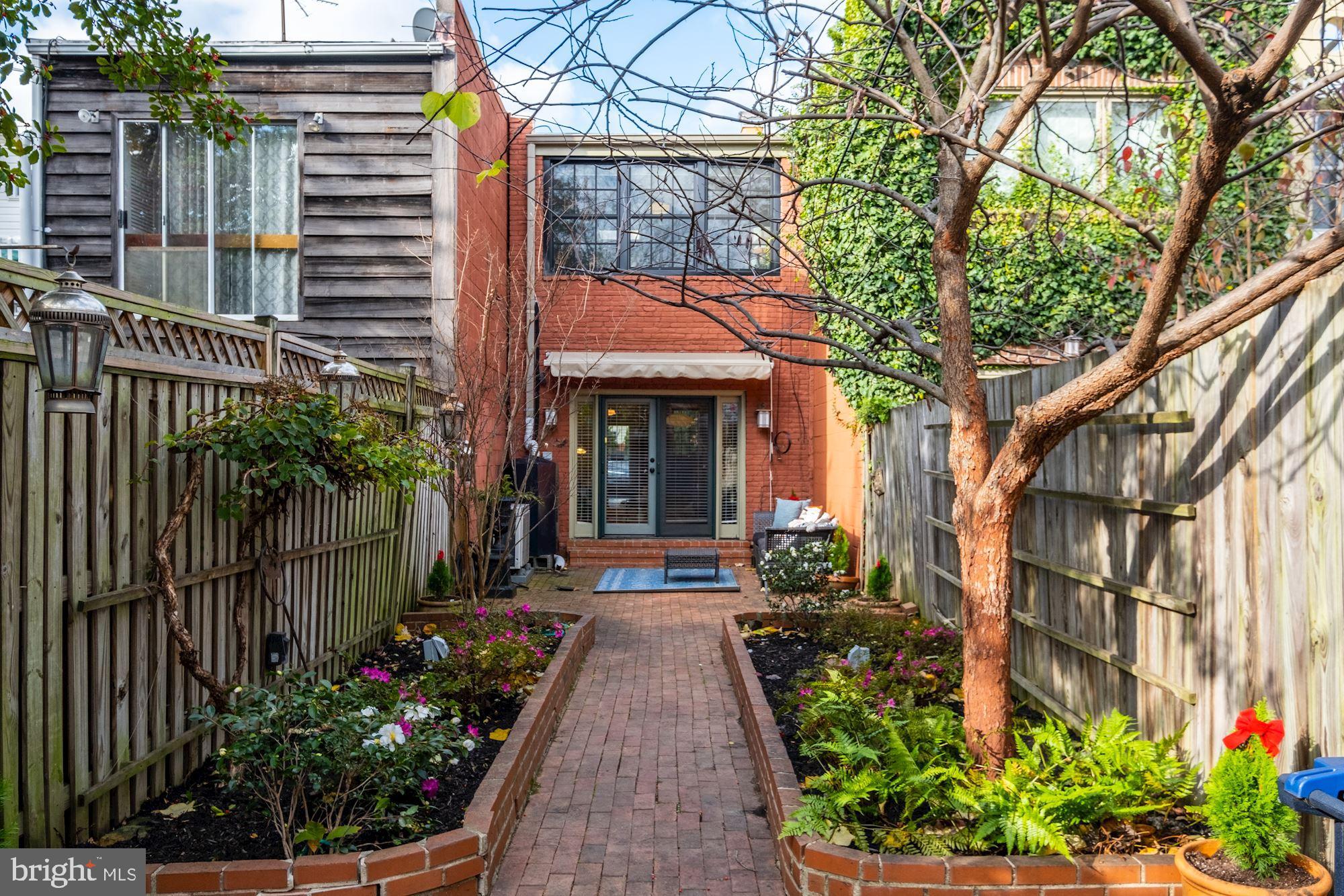 244 9th Street Southeast Washington, DC 20003 - Photo 28 of 28