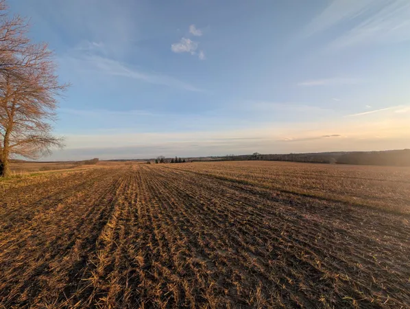 $889,400 | Xxxx Yale Bridge Road, Durand, IL 61024