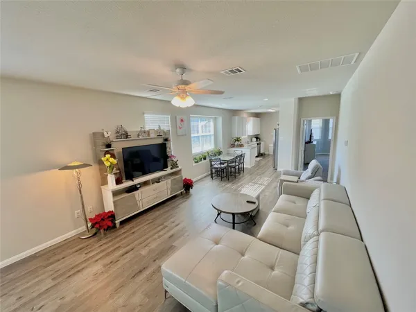 $2,350 | 25558 Woodmere Spur Lane, Porter, TX 77365