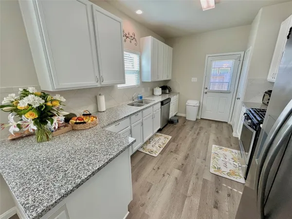 $2,350 | 25558 Woodmere Spur Lane, Porter, TX 77365