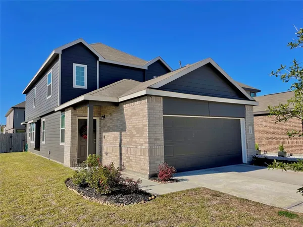 $2,350 | 25558 Woodmere Spur Lane, Porter, TX 77365