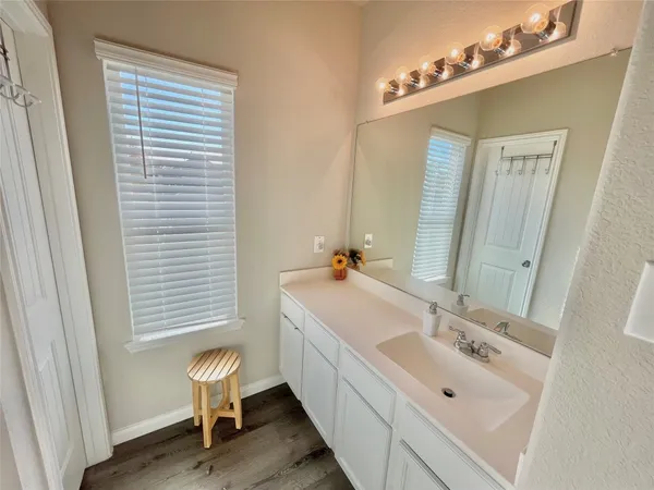 $2,350 | 25558 Woodmere Spur Lane, Porter, TX 77365
