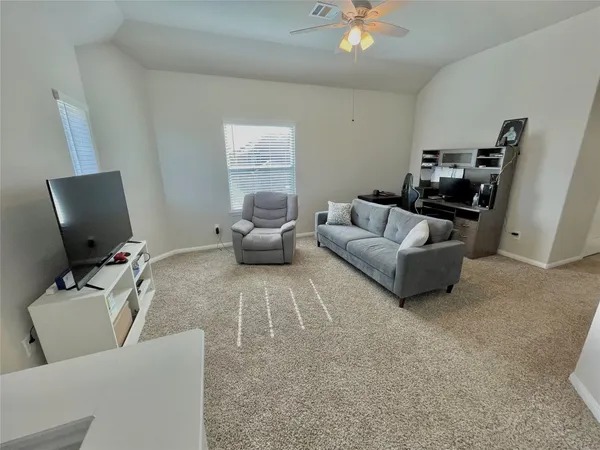 $2,350 | 25558 Woodmere Spur Lane, Porter, TX 77365
