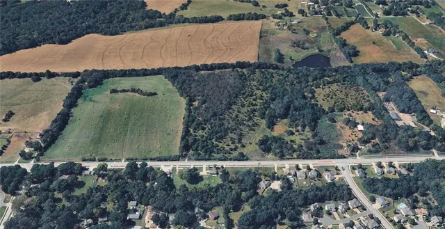 $1,950,000 | 26731 147th Street, Leavenworth, KS 66048