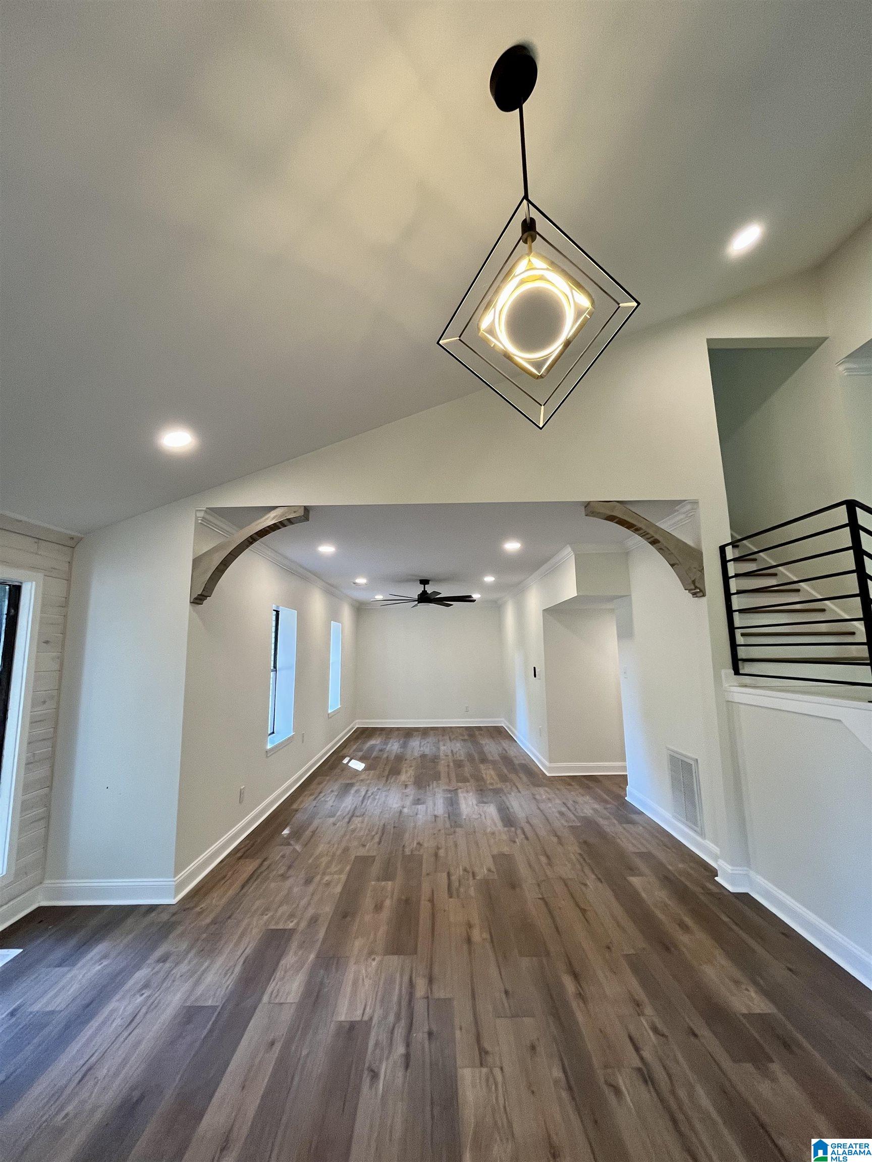 101 White Cap Circle Alabaster, AL 35007 - Photo 3 of 23