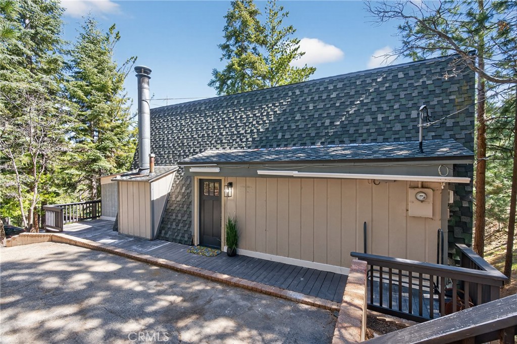 26980 Everest Road Lake Arrowhead, CA 92391 - Photo 8 of 49