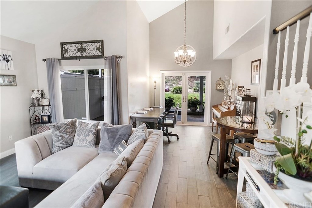 21764 Don Gee Court Saugus, CA 91350 - Photo 5 of 21