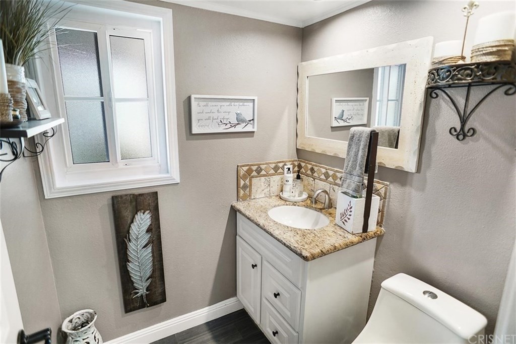 21764 Don Gee Court Saugus, CA 91350 - Photo 10 of 21