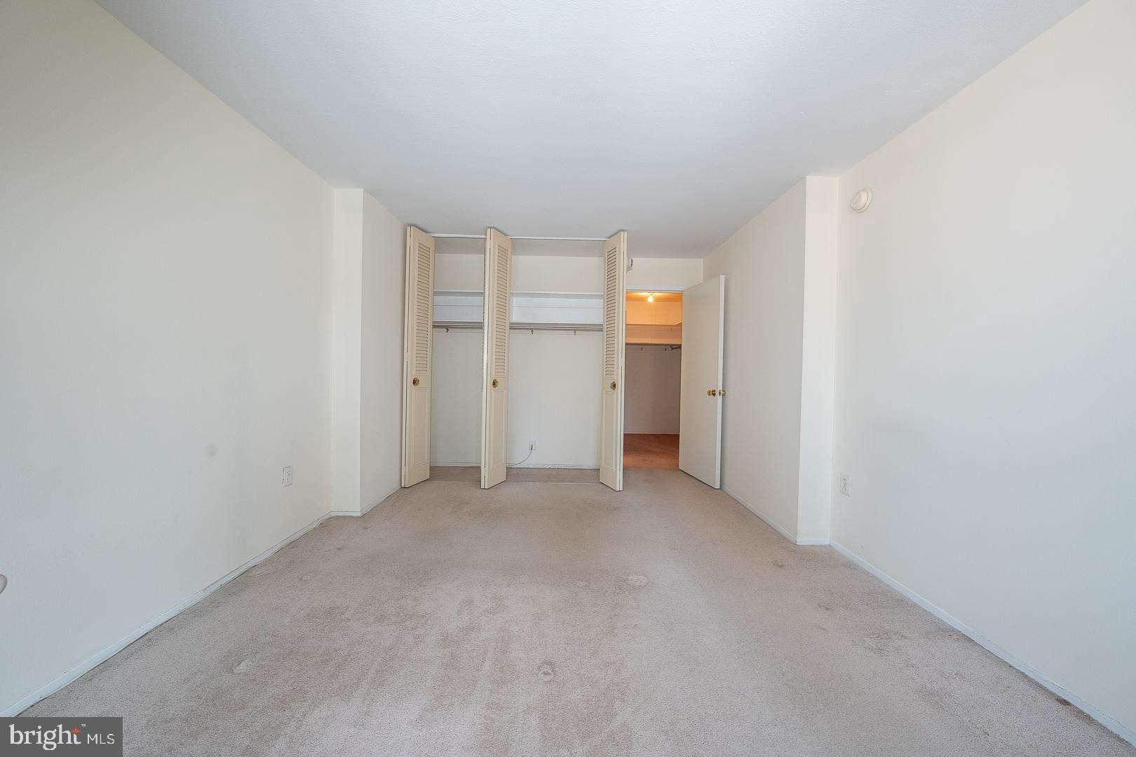 1919 Chestnut Street, Unit 1016 Philadelphia, PA 19103 - Photo 7 of 17