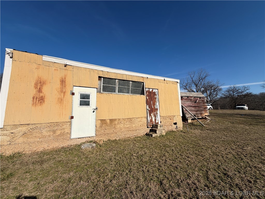 341 Vfw Road Eldon, MO 65026 - Photo 13 of 28