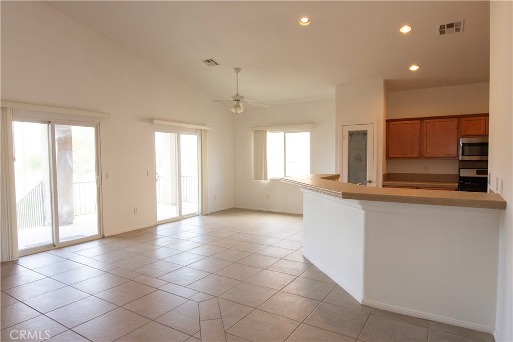 15515 Bubbling Wells Road Desert Hot Springs, CA 92240 - Photo 5 of 36