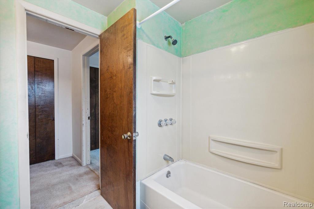 10392 West Sargent Road Fowlerville, MI 48836 - Photo 25 of 45 Gallery Image 25